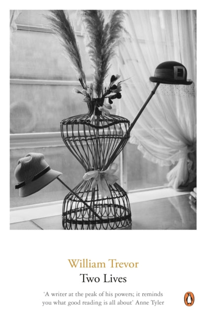 Two Lives : Reading Turgenev & My House in Umbria-9780141044613