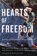 Hearts of Freedom : Stories of Southeast Asian Refugees-9780228025528