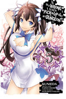 Is It Wrong to Try to Pick Up Girls in a Dungeon?, Vol. 5 (Manga)