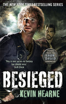 Besieged : Stories from the Iron Druid Chronicles-9780356509570