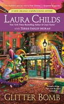 Glitter Bomb : A New Orleans Scrapbooking Mystery-9780451489555