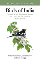 Birds of India : Pakistan, Nepal, Bangladesh, Bhutan, Sri Lanka, and the Maldives - Third Edition-9780691269825