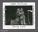 Deep Sea Diver : An American Photographer's Journey in Shanxi, China (Limited Edition)-9780714861043