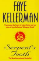 Serpent's Tooth-9780747252306