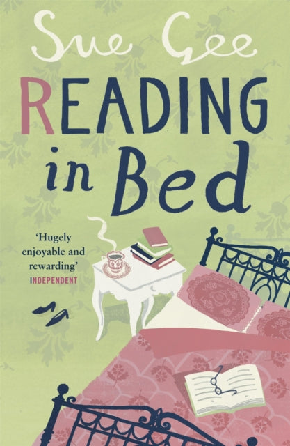 Reading in Bed-9780755303120