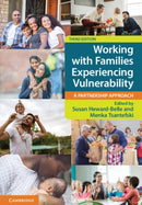 Working with Families Experiencing Vulnerability : A Partnership Approach-9781009218320