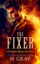 The Fixer : A paranormal romance that stings!-9781036702236