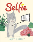 Selfie-9781398201996