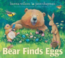 Bear Finds Eggs-9781398533493