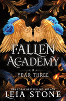 Fallen Academy Year Three : An Exciting YA Fantasy and Dark Academia Romance (Fallen Academy Book 3)-9781464225925