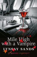 Mile High With a Vampire : Book Thirty-Three-9781473230569