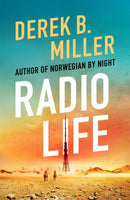 Radio Life : 'Gripping, clever, frightening' Val McDermid-9781529408614