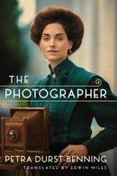 The Photographer-9781542008495