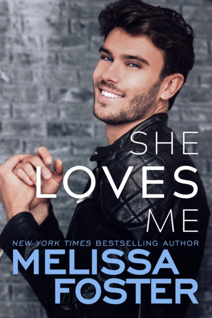 She Loves Me-9781542018418