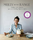 Molly on the Range : Recipes and Stories from An Unlikely Life on a Farm: A Cookbook-9781623366957