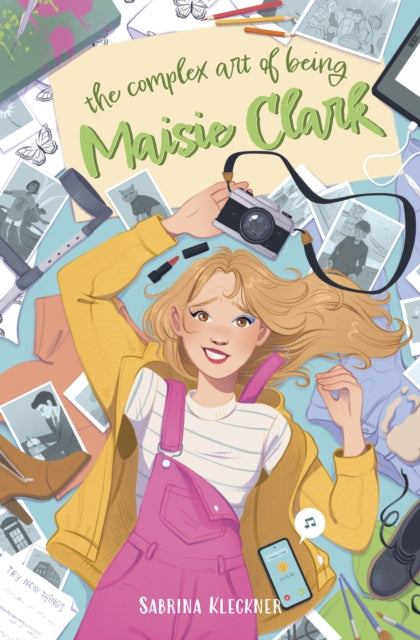 The Complex Art of Being Maisie Clark-9781631639203