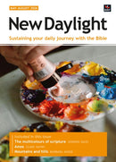New Daylight Deluxe edition May-August 2026 : Sustaining your daily journey with the Bible-9781800394780