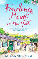 Finding Home in Hartfell : A heartwarming and page-turning vet romance-9781835981139