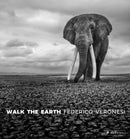 Walk the Earth : Photographs of Africa's Last Great Elephants-9783791393919
