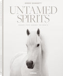 Untamed Spirits: Horses from Around the World-9783961715763
