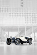 Automobile. Two Centuries of History