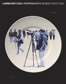 Living Pictures : Photography in Southeast Asia-9789811840449