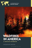 Wildfires in America : A Reference Handbook-9798765131367