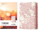 The Message Deluxe Gift Zipper Bible (Leather-Look, Garden Blush)