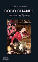 Coco Chanel : An Essence of Mystery-9780500027318