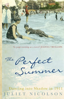 The Perfect Summer-9780719562433
