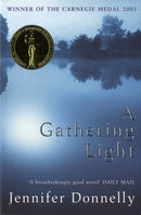 A Gathering Light-9780747570639
