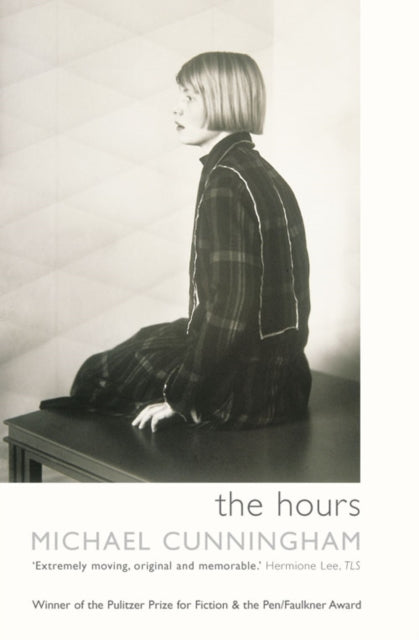 The Hours-9781841150352